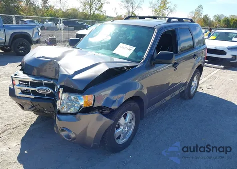 2010 Ford Escape Xlt из США, поврежденный, VIN 1FMCU0D75AKB93403